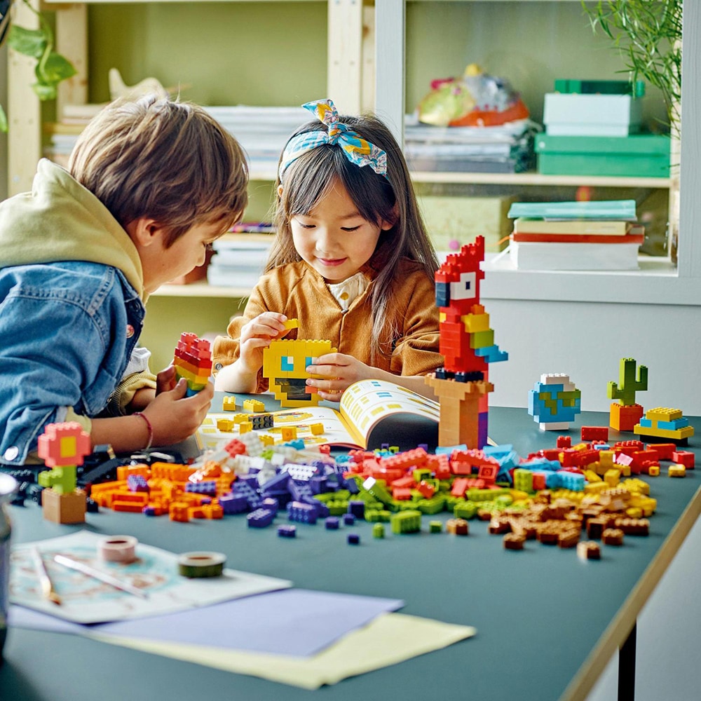 LEGO Classic: O multime de caramizi 11030, 5 ani+, 1000 piese