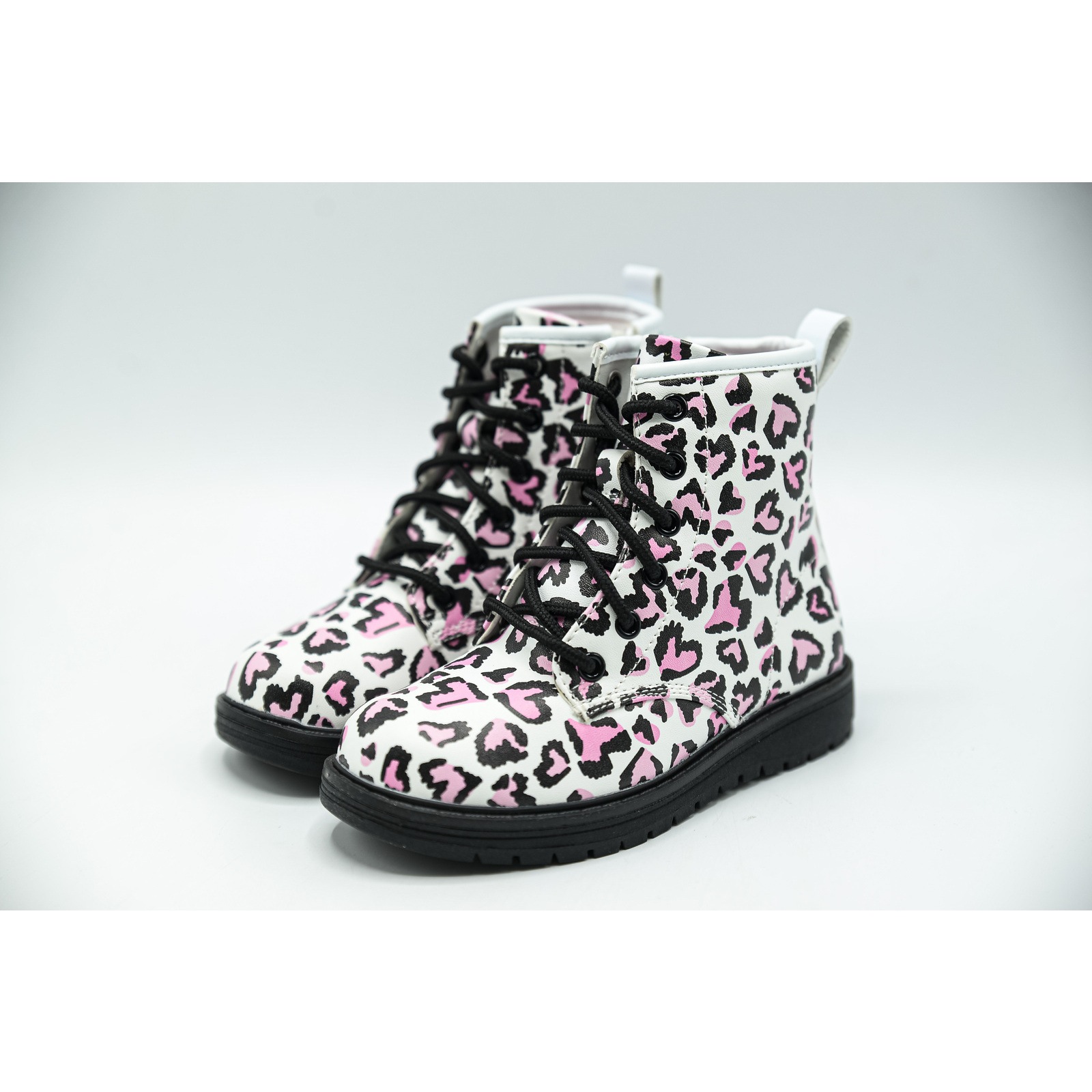 Ghete copii Skechers Gravlen Totally Wild, Alb, 28.5