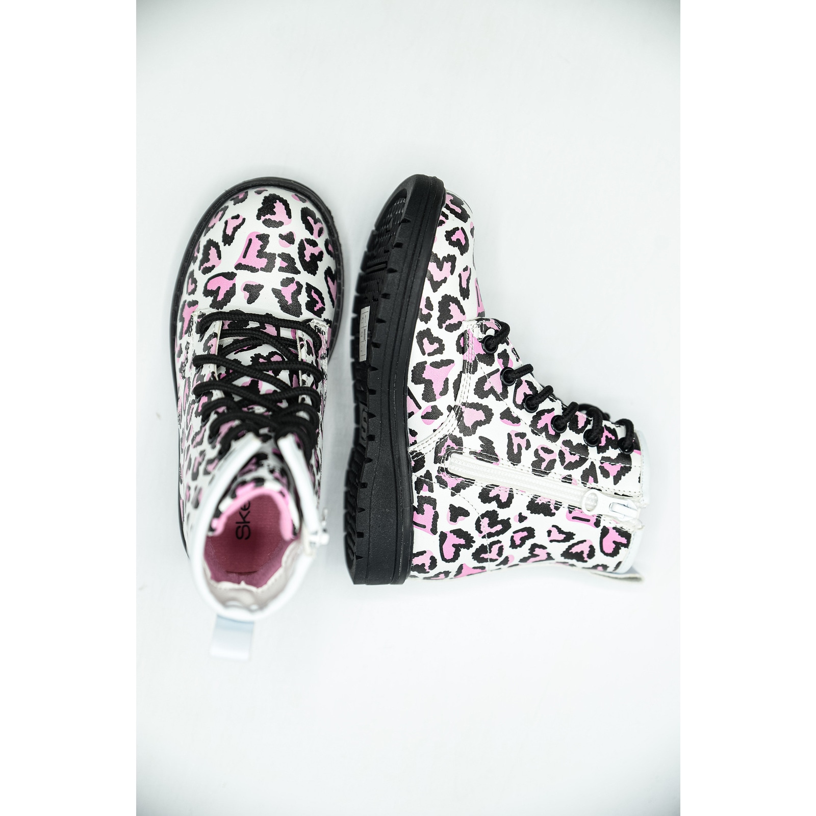 Ghete copii Skechers Gravlen Totally Wild, Alb, 33.5