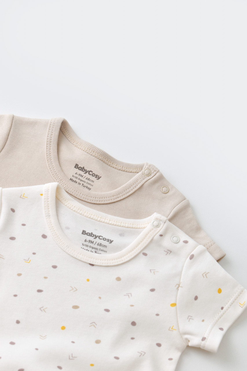 Set 2 body-uri bebe unisex, bumbac organic, crem cu buline, Baby Cosy, marime 6-9 luni