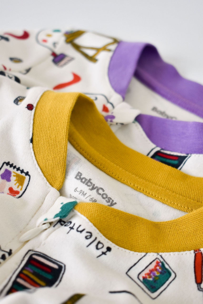 Set 2 salopetele cu maneca lunga si panataloni lungi cu fermoar BabyCosy, 100% bumbac organic, galben si mov, 6-9 luni