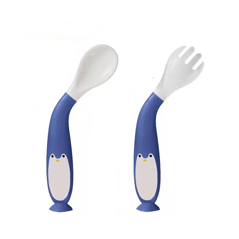 Set tacamuri lingurita si furculita de antrenament hranire pentru bebelusi si copii, flexibila, model pinguin, albastru, bebeLOGIC