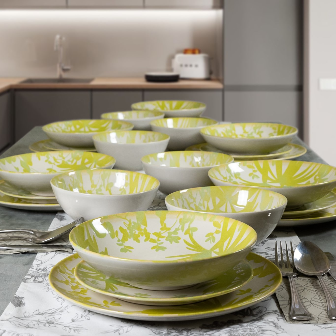 Serviciu Complet de Masa, 73 piese, pentru 6 persoane, Crem deschis, decorat cu frunze verzi