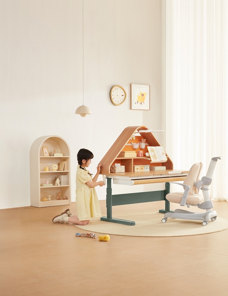 Birou reglabil ergonomic MarcoShop, pentru copii, model CASUTA, Lemn plop