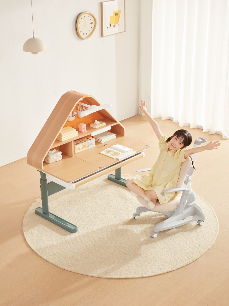 Birou reglabil ergonomic MarcoShop, pentru copii, model CASUTA, Lemn plop