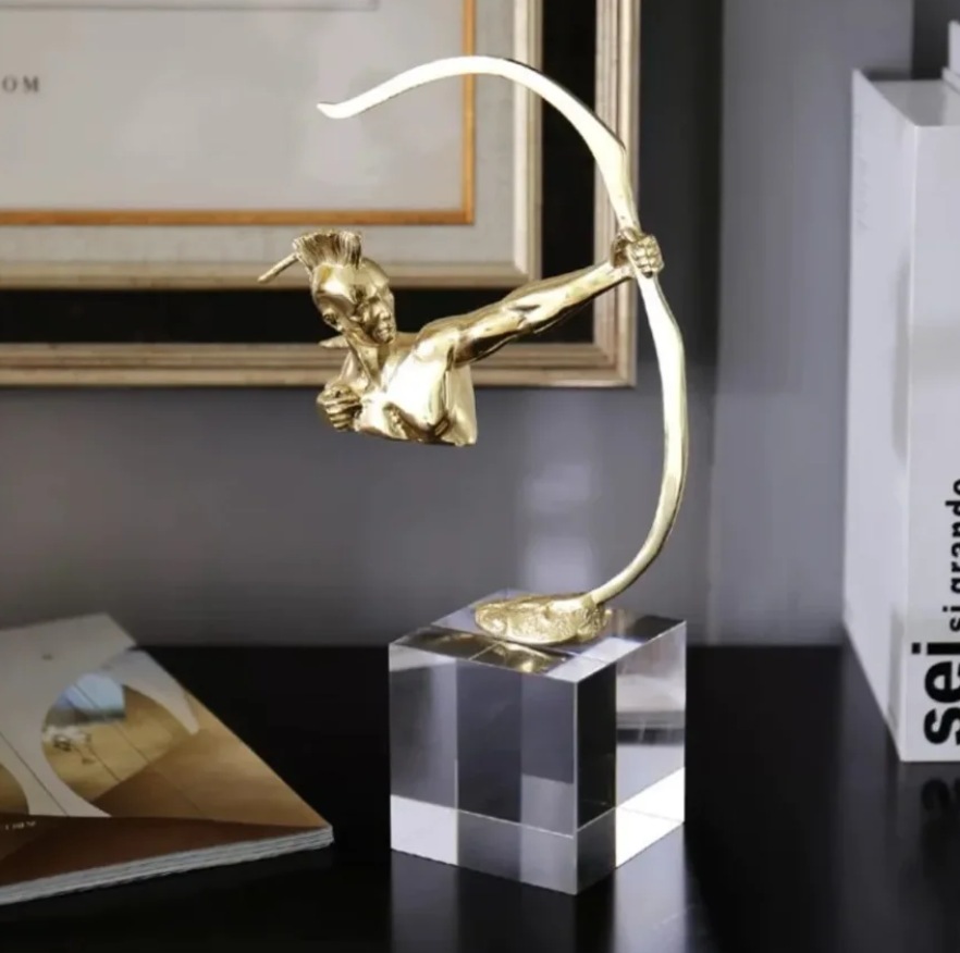 Statueta decorativa din metal, Ancient, 16x8x32cm, Auriu