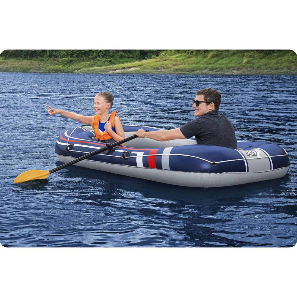Barca gonflabila Bestway, PVC durabil, 3 camere de aer, 2 adulti, 2 vasle din plastic, sarcina maxima 170 kg, pompa de picior, 228 x 121 cm