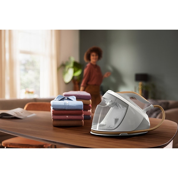 Statie de calcat PHILIPS PerfectCare seria 7000 PSG7040/10, 2100W, 600g/min, 1.8l, talpa SteamGlide Elite, alb-auriu