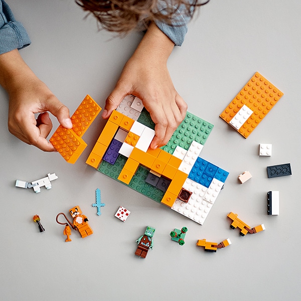 LEGO Minecraft: Vizuina vulpilor 21178, 8 ani+, 193 piese