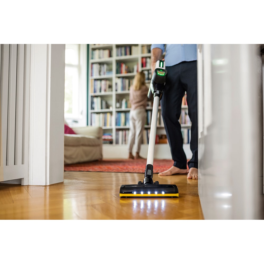 Aspirator vertical KARCHER VC 7 Cordless YourMax, 0.8l, 25.2V, autonomie max 60 min, negru-alb