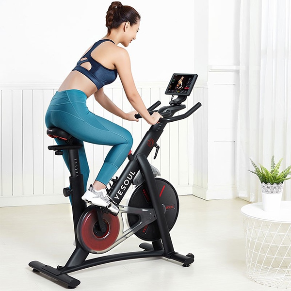 Bicicleta spinning YESOUL YS3PRO, volanta 7.5kg, 100 trepte, greutate suportata 120kg, negru