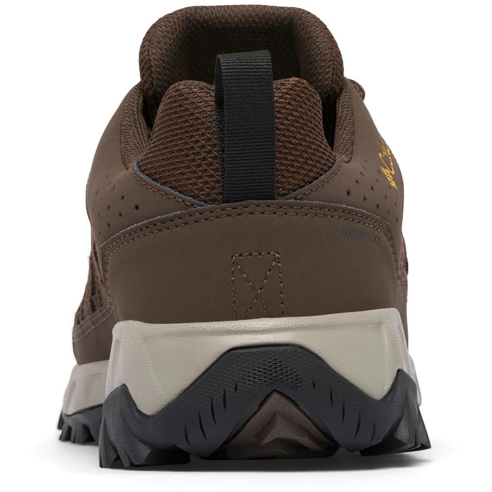 Ghete drumetie barbati COLUMBIA Strata Trail Low WP, marimea 44, maro