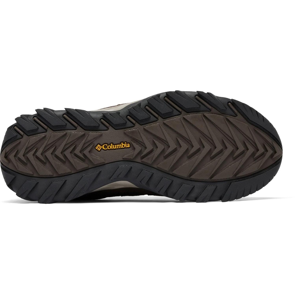 Ghete drumetie barbati COLUMBIA Strata Trail Low WP, marimea 44, maro