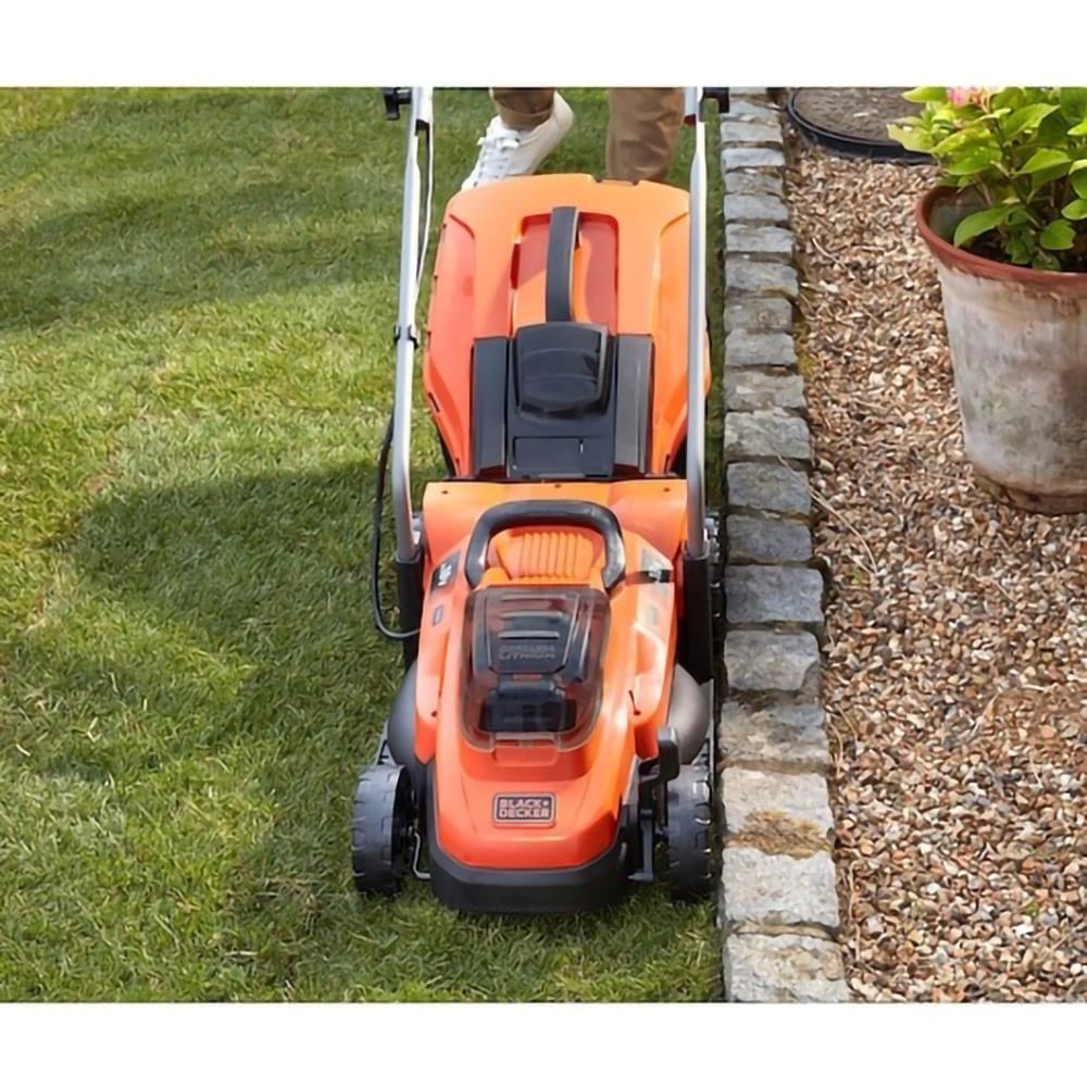 Masina de tuns iarba BLACK&DECKER BCMW3318L2, latime taiere 33 cm, cos 35L, portocaliu-negru
