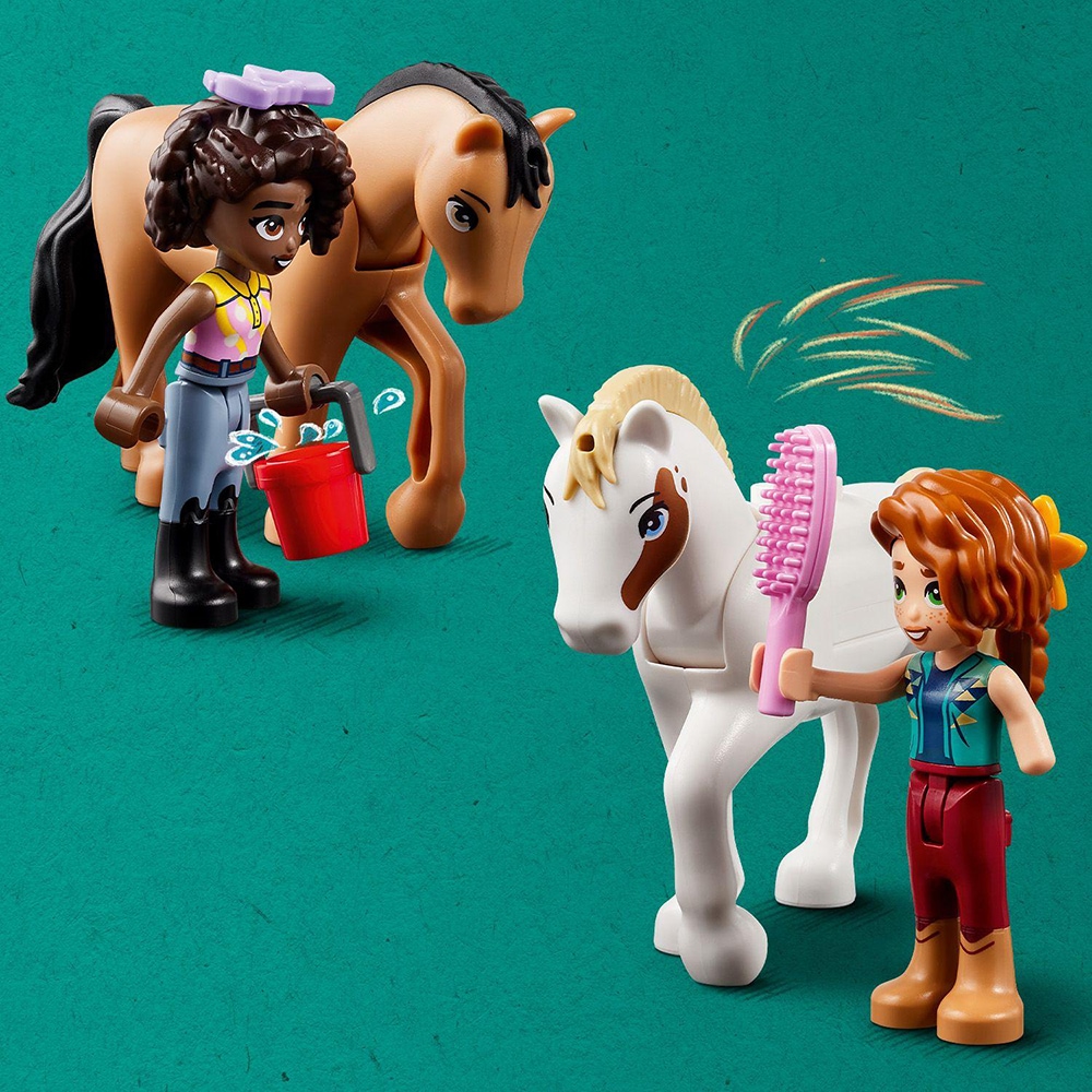 LEGO Friends: Grajdul pentru cai al lui Autumn 41745, 7 ani+, 545 piese