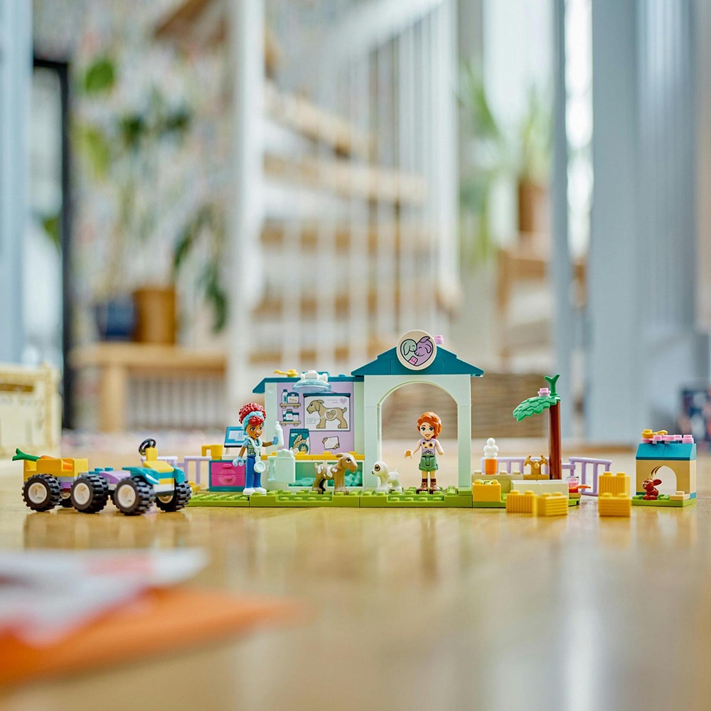 LEGO Friends: Clinica veterinara pentru animale de ferma 42632, 4 ani+, 161 piese