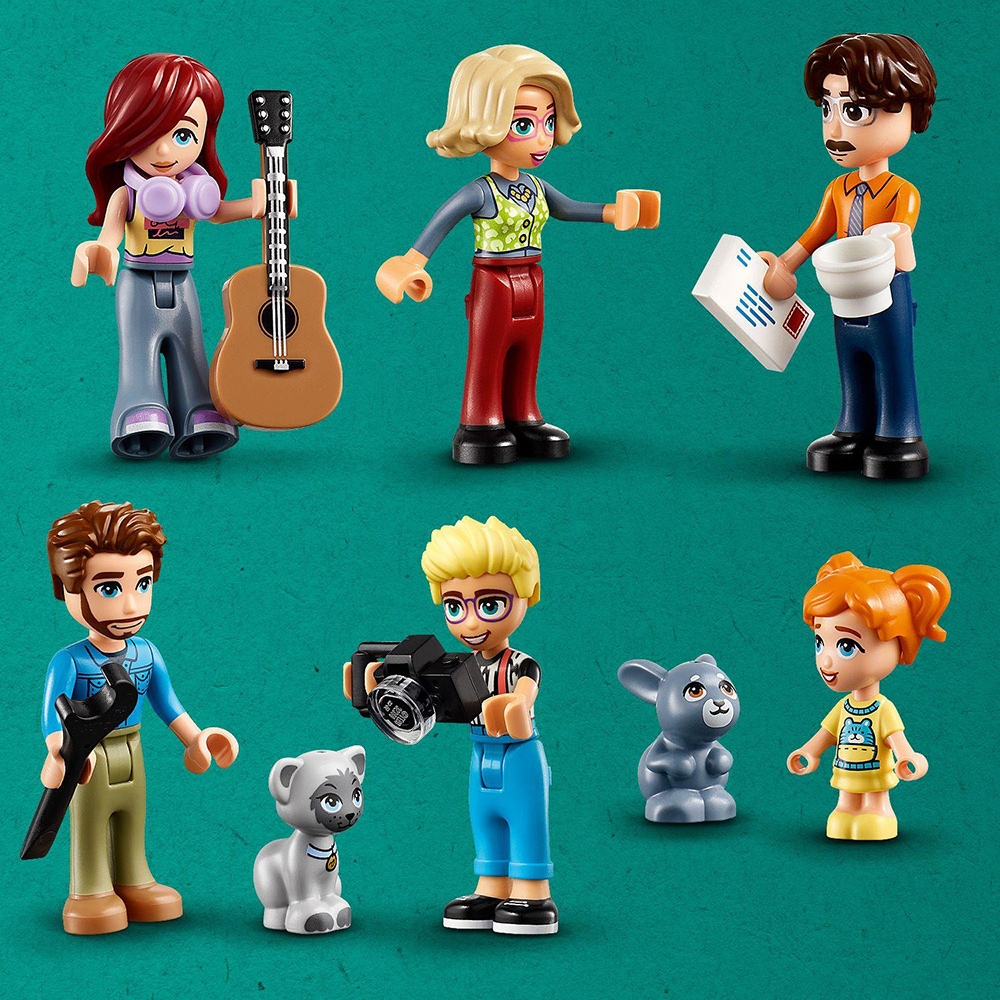 LEGO Friends: Casele familiale ale lui Olly si Paisley 42620, 7 ani+, 1126 piese