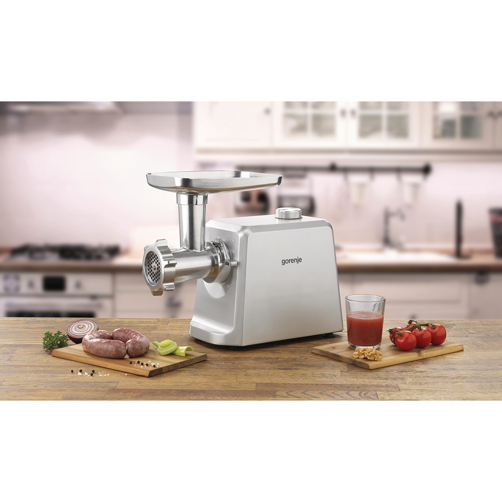 Masina de tocat carne GORENJE MG2502SJX, 2.4kg/min, 2500W, accesoriu carnati/suc de rosii/biscuiti, argintiu-alb