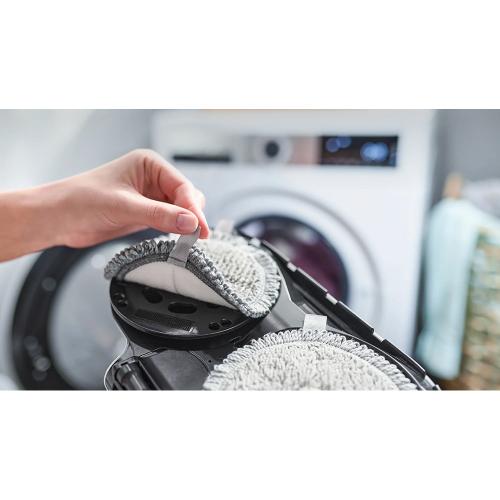 Aspirator vertical 2in1 BOSCH Unlimited 7 ProHygienic Aqua BCS71HYG3, 0.3l, 18V, autonomie max 40 min, alb-negru