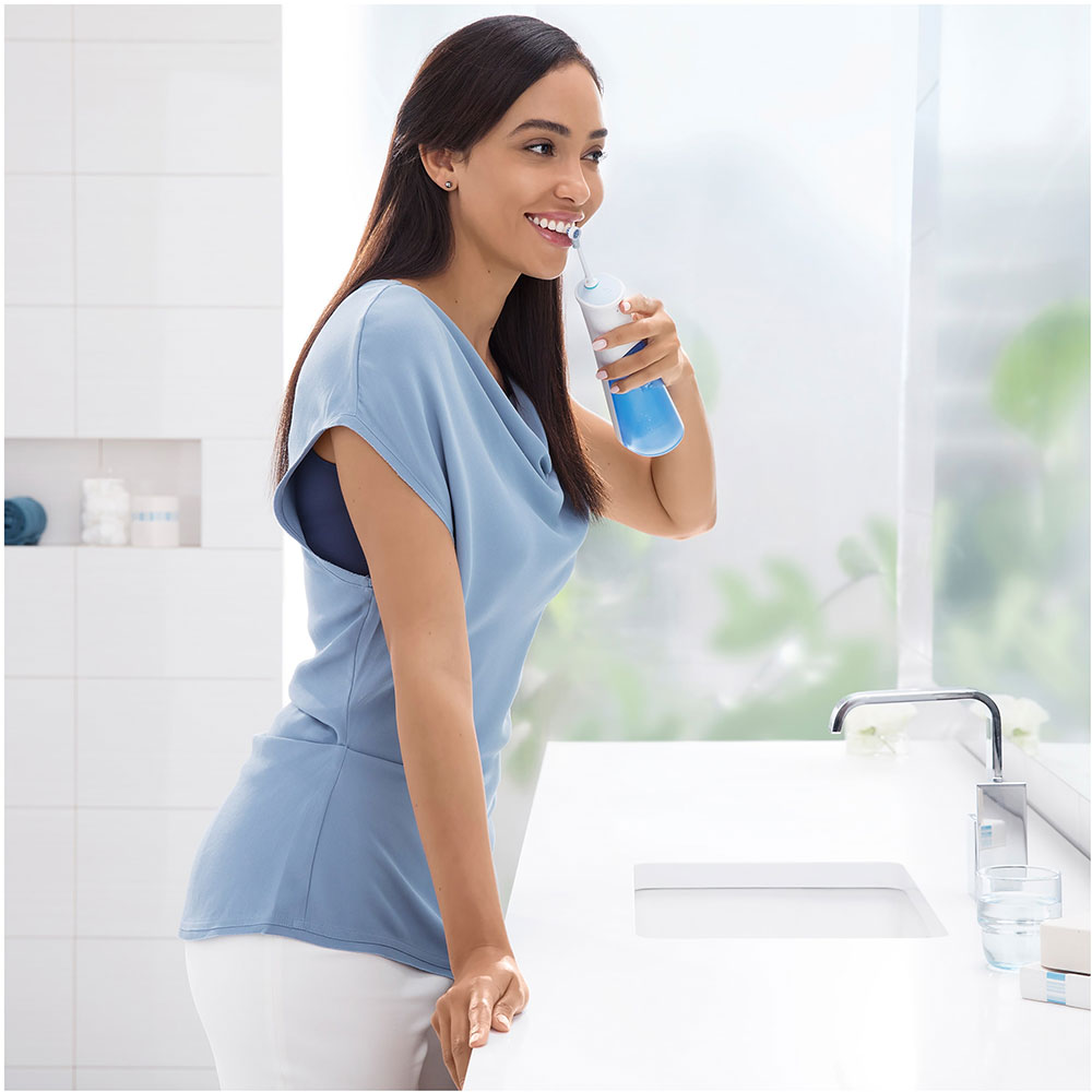 Irigator bucal ORAL-B Aquacare 4, 2 viteze, 2 capete, 150 ml, alb
