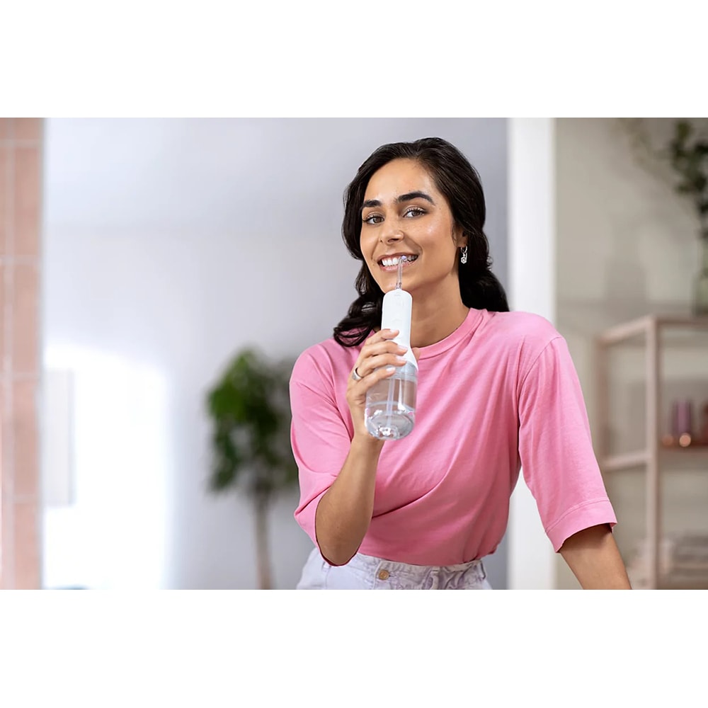 Irigator bucal PHILIPS Sonicare Cordless Power Flosser 3000 HX3826/31, 2 capete, alb