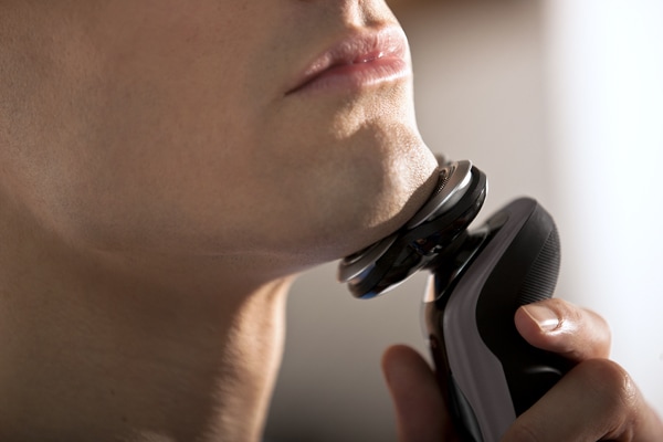 Aparat de ras PHILIPS Shaver S9031/12, acumulator, autonomie 50 min, SmartClick, negru