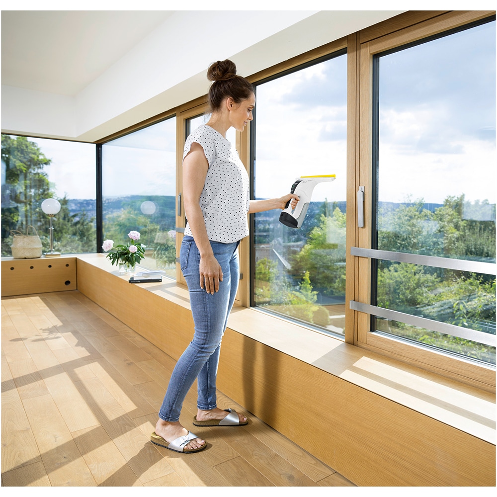 Aspirator geamuri KARCHER WV 7 Signature Line WV7SIGLINEEU, 0.15l, 3.6V, autonomie max 100 min, alb-negru