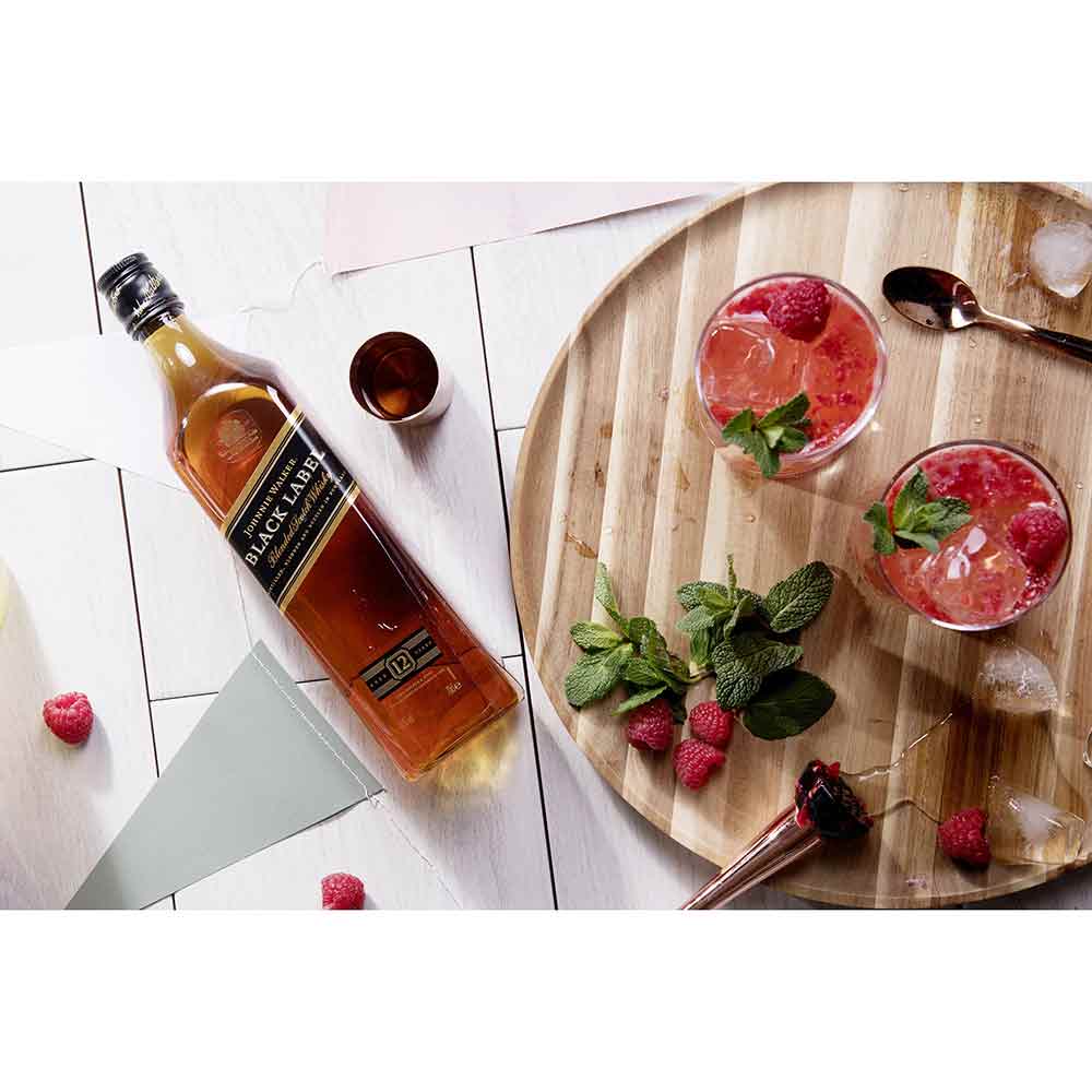 Whisky Johnnie Walker Black Label, 0.7L