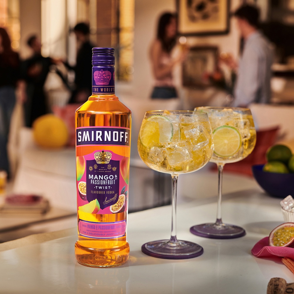 Vodka Smirnoff Mango & Passion Fruit, 0.7L