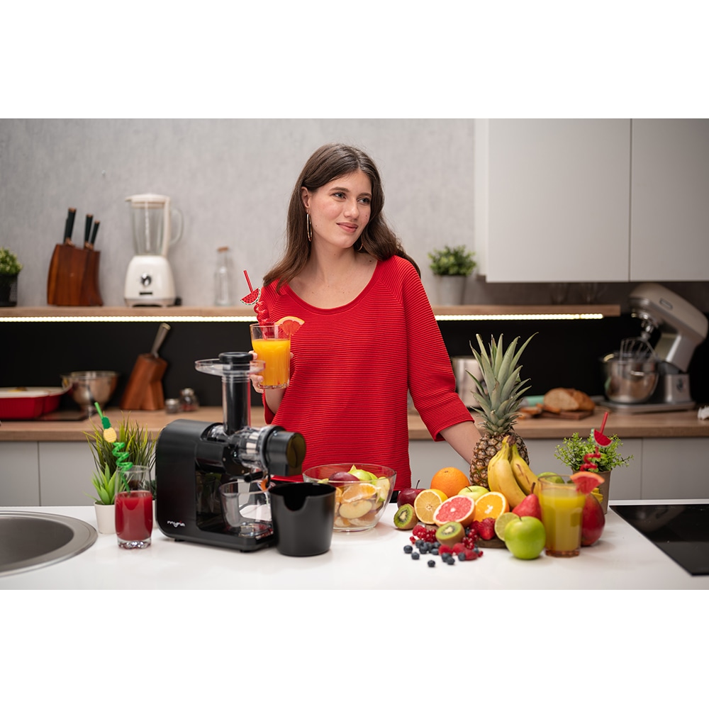 Storcator fructe si legume MYRIA MY4454, 0.5l, 200W, 2 trepte viteza, negru