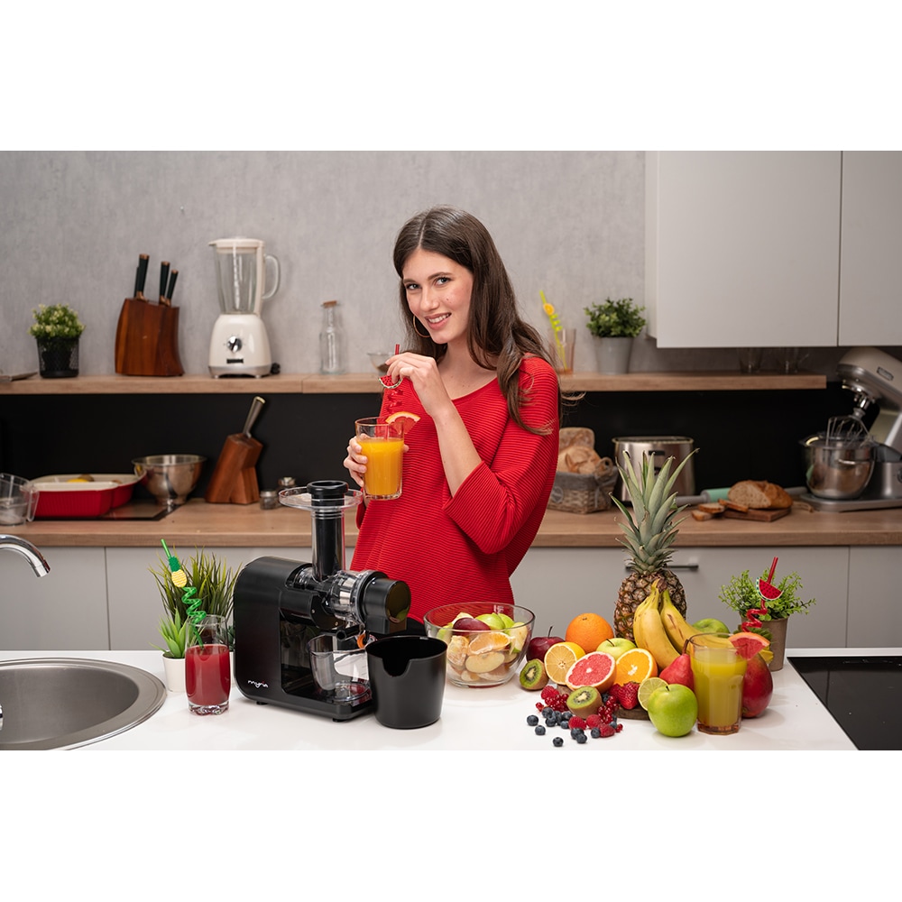 Storcator fructe si legume MYRIA MY4454, 0.5l, 200W, 2 trepte viteza, negru