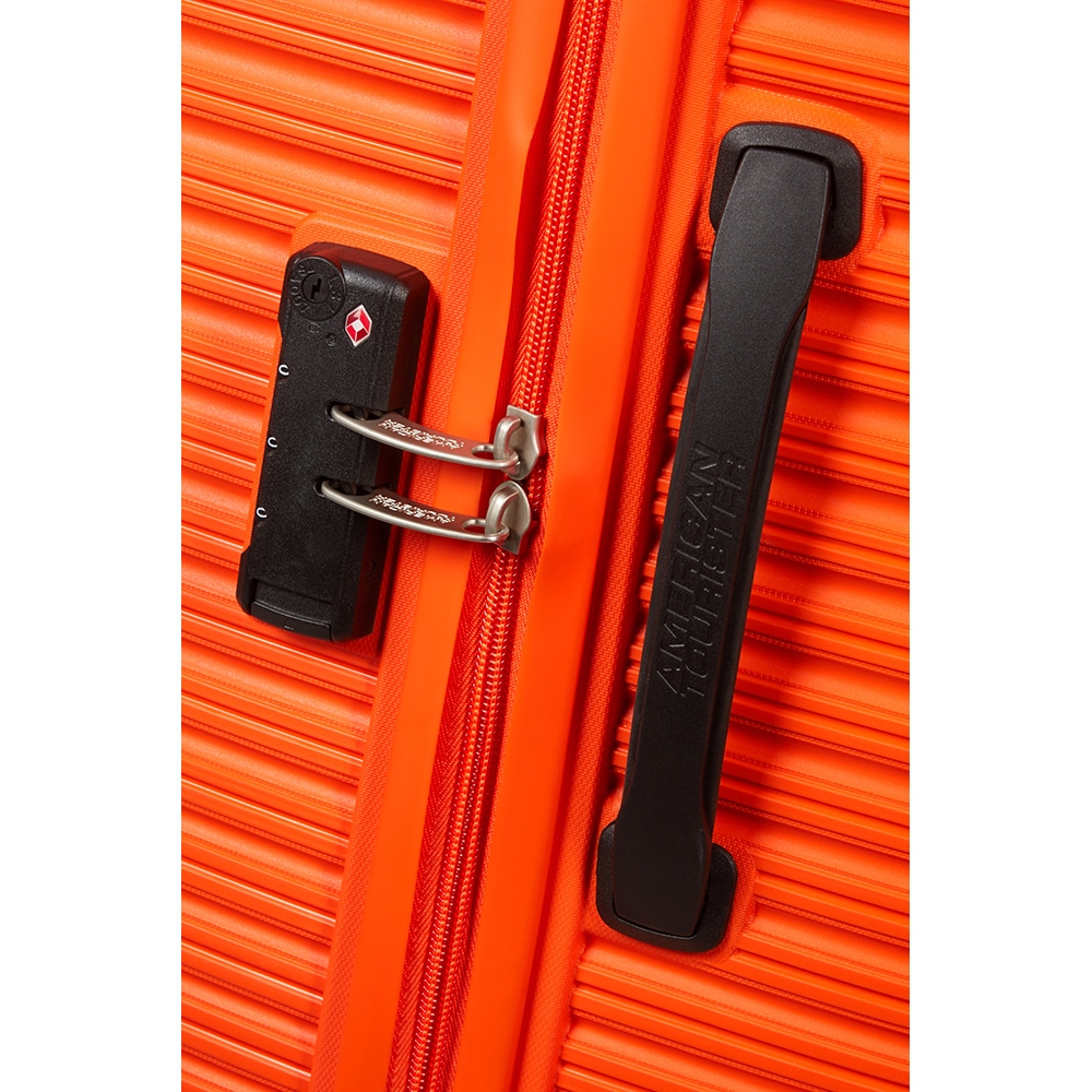 Troler AMERICAN TOURISTER LiftOff 902, 67 cm, portocaliu
