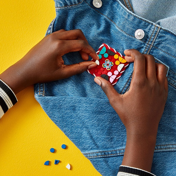 LEGO DOTS: Disney - Petic de cusut Mickey Mouse si Minnie Mouse 41963, 8 ani+, 95 piese
