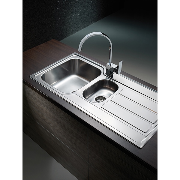 Chiuveta bucatarie PYRAMIS Athena Extra XL, 1 1/2 cuve, picurator reversibil, inox texturat