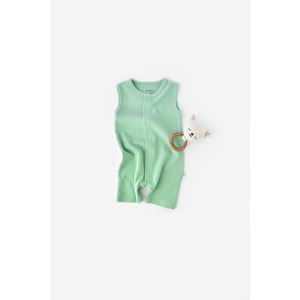 Salopeta fara maneci si panataloni scurti - 100% bumbac organic