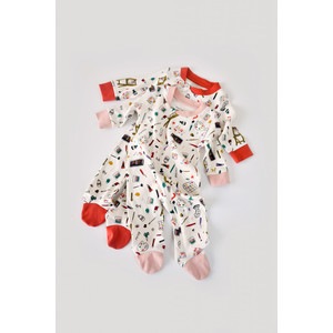 Set 2 salopetele cu maneca lunga si panataloni cu botosei si fermoar BabyCosy, 100% bumbac organic, portocaliu si roz pudra, 3-6 Luni