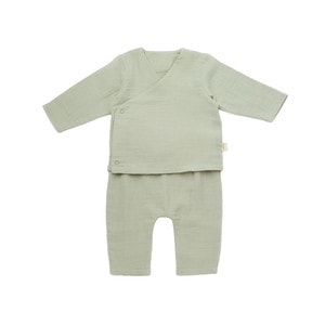 Set bluzita petrecuta si pantaloni lungi din muselina BabyCosy, 100% bumbac organic, verde, 12-18 luni