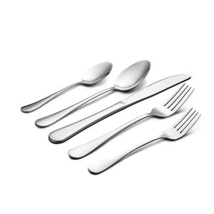 Set tacamuri 84 piese pentru 12 persoane, in valiza, argintiu