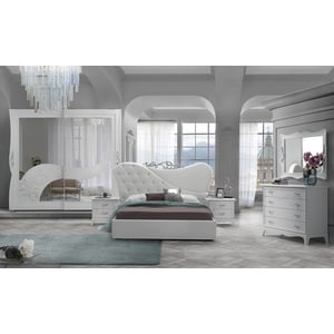 Dormitor Brielle , alb, pat 180x200 cm, dulap cu 2 usi culisante, 2 noptiere, comoda