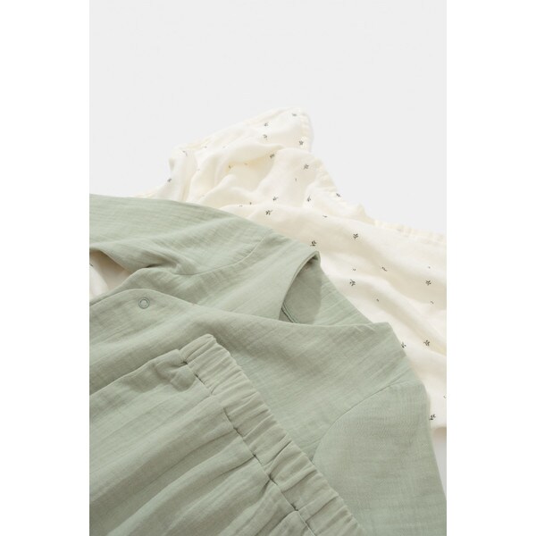 Set bluzita petrecuta si pantaloni lungi din muselina BabyCosy, 100% bumbac organic, verde, 6-9 luni
