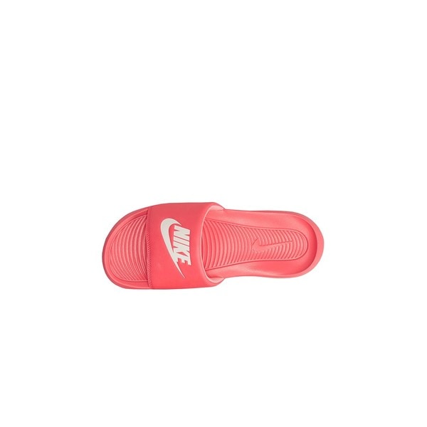 Nike hotsell benassi 38