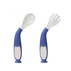 Set tacamuri lingurita si furculita de antrenament hranire pentru bebelusi si copii, flexibila, model pinguin, albastru, bebeLOGIC