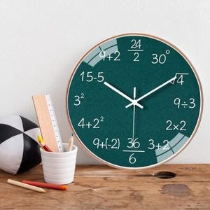 Ceas de perete, Planet Fun, calcule matematice, 25 cm, verde
