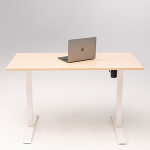 Birou reglaj electric SmartAdjust, cadru alb, inaltime 71-121cm, controler sus/jos, blat crem 160x80 cm