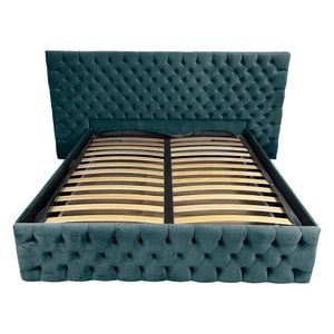 Pat dublu cu somiera, Beds Place, Cyntia wide, Velvet Verde 77, 200x200 cm, H 140 cm