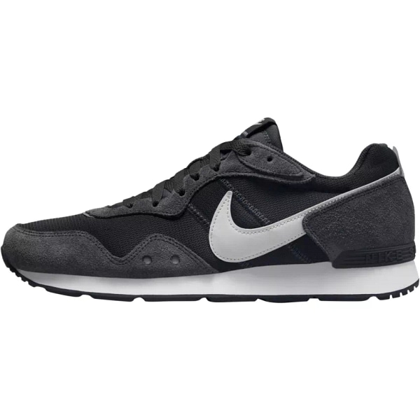 Nike md hot sale runner 46