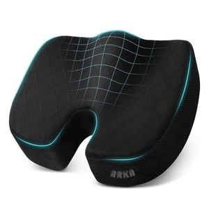 Perna ortopedica sezut, spuma cu memorie, husa lavabila, respirabila si antialunecare, Arka Chairs MCS3,  Negru Greutate peste 80kg, 45 x 35 x 8 cm