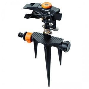 Aspersor pulsator metalic Fiskars, cu impact si spin metalic, capacitate de irigare de peste 500 mp