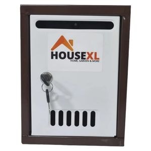 Cutie postala metalica cu 2 chei HouseXL MailBox, Pentru interior si exterior, 26X19.5X8 cm, Vopsita in camp electrostatic, Tabla groasa, Model cutie dreptunghiulara, Maron cu Alb