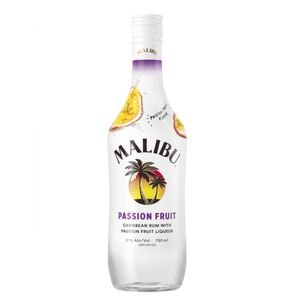 Lichior Malibu Passion Fruit, 0.7L